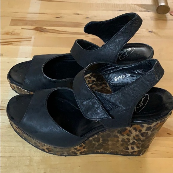 Shoes - Picture 1 of 2